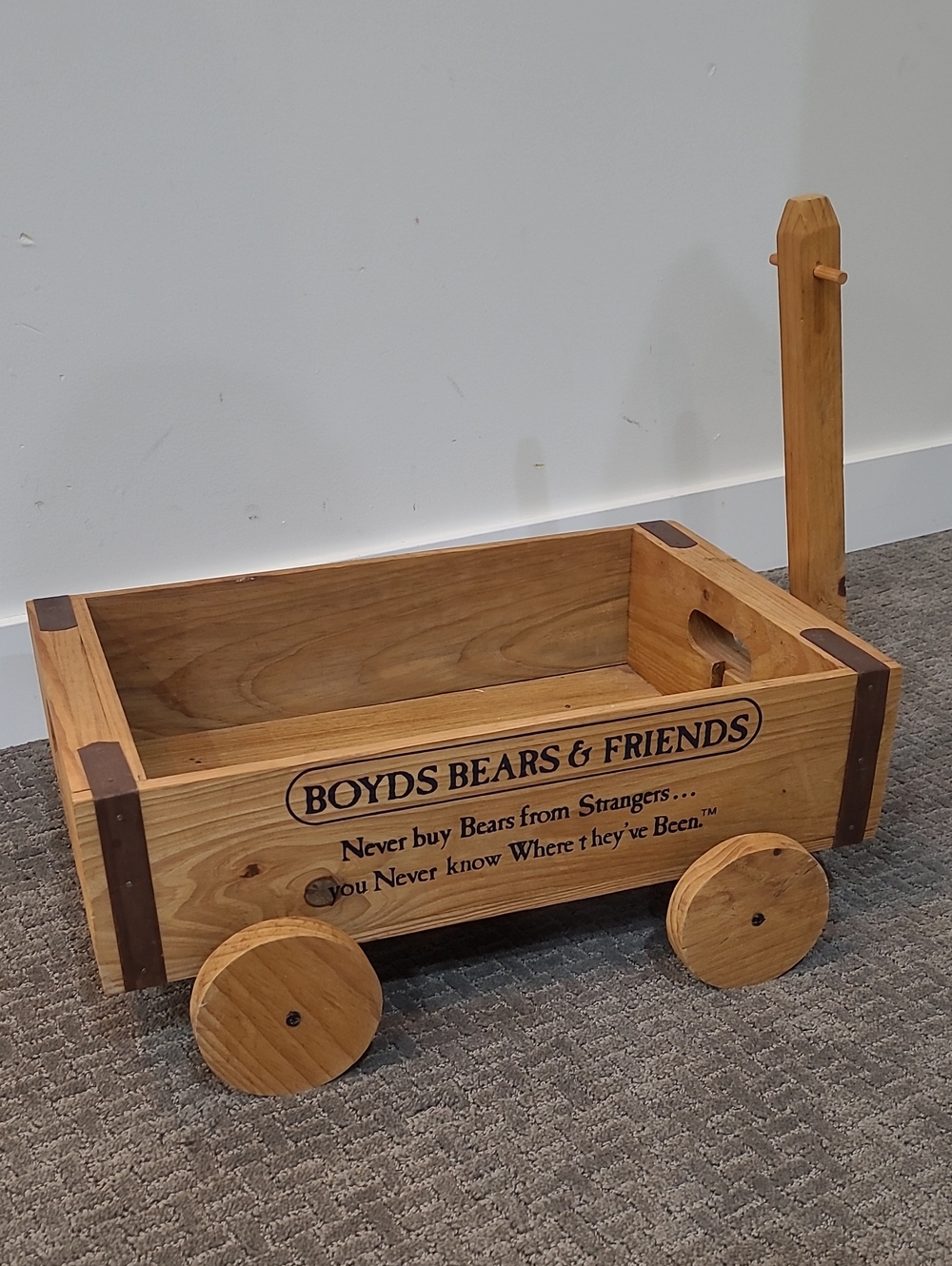 Boyds Bears Wooden Pull Wagon Decor